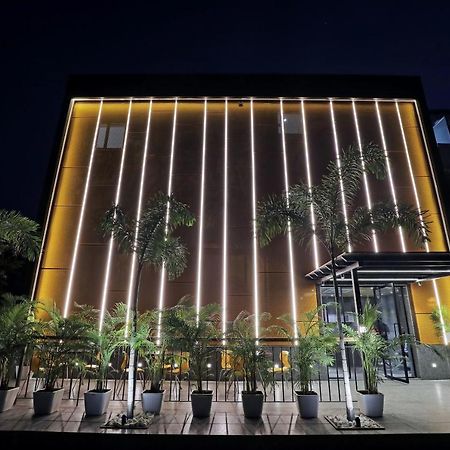 בהופאל Fabhotel Oasis Yellow Courtyard מראה חיצוני תמונה